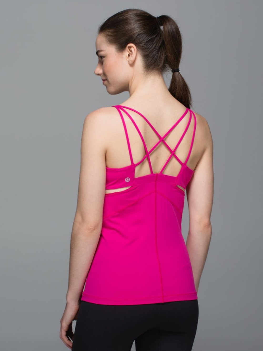 Lululemon 2015 Exquisite Tank II
Jewelled Magenta Hot Pink Athleisure Size 6